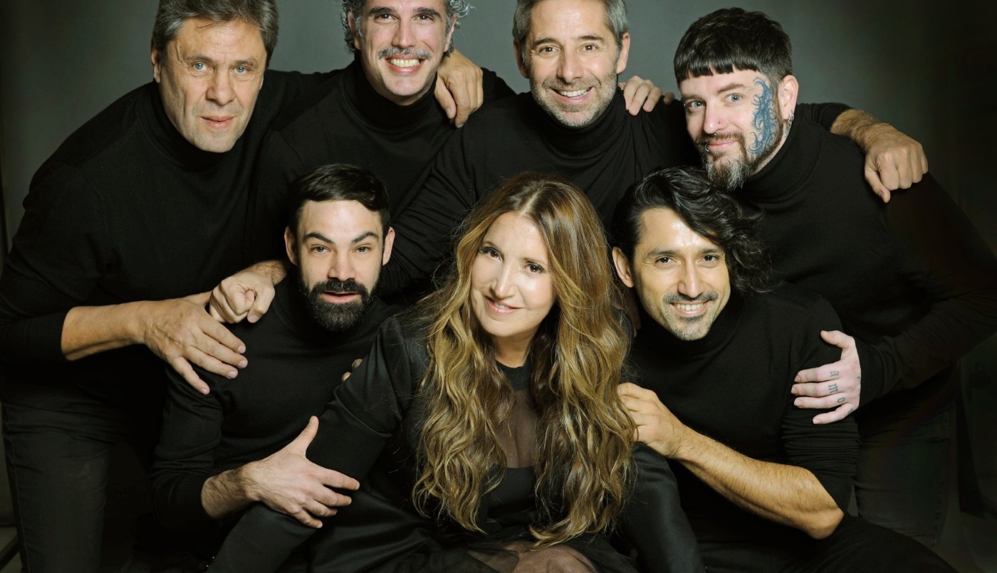 Un musical sobre la vida de los pasajeros varados en una isla de Canadá en 2001 vuelve al Maipo | Espectáculos