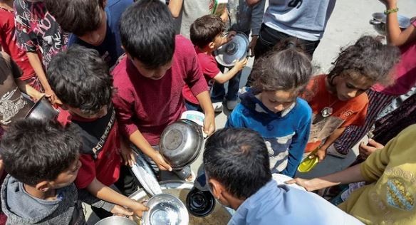 Se come menos pan, lácteos y carnes | Economía