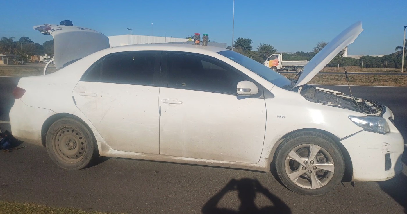 Córdoba: Un policía fue embestido y arrastrado por un auto durante un control | Actualidad