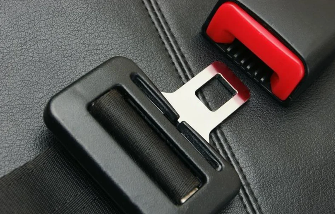 Lo multaron por no usar el cinturón de seguridad en el auto y apeló hasta llegar a la Corte Suprema | Actualidad