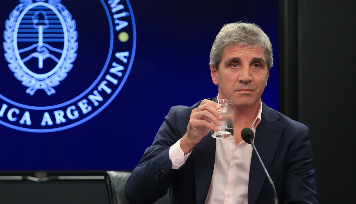 El Gobierno confirmó que el impuesto PAIS vence a fin de año | Economía