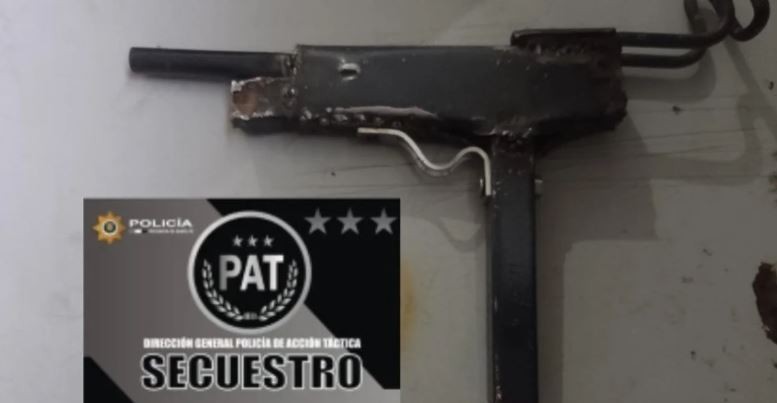 Rosario: un joven fue detenido por llevar una ametralladora casera en una bolsa de tela | Actualidad