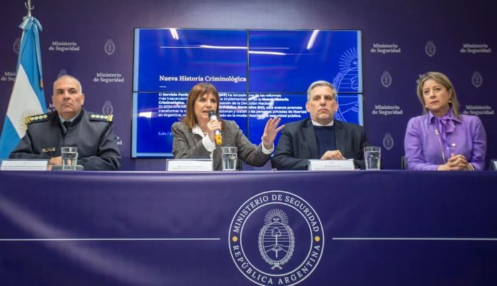 Bullrich presentó cambios en el sistema penitenciario: "No vamos a largar asesinos a la calle" | Política