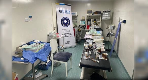Clausuraron un centro de estética en Tribunales: tenía un quirófano ilegal y medicamentos vencidos | Actualidad