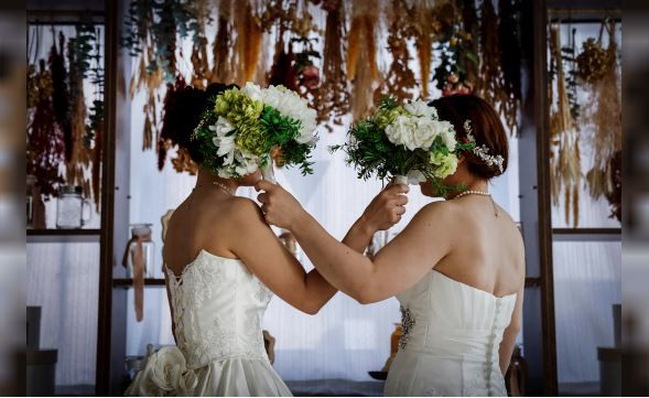 Ante la prohibición del matrimonio igualitario en Japón, parejas LGBT optan por "bodas fotográficas" | Internacionales