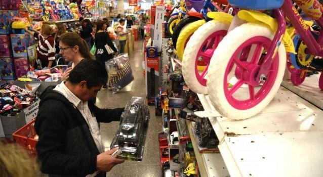 Las ventas minoristas pyme cayeron 21,9% en junio | Economía