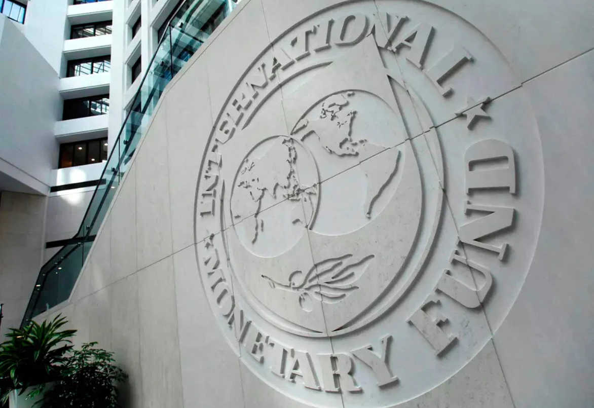 Salida del cepo: el Gobierno aclaró que no hay una “negociación formal” con el FMI | Economía