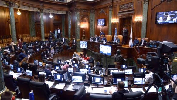 La Legislatura porteña aprobó una ampliación en las operaciones de deuda por 600 millones de dólares | Economía