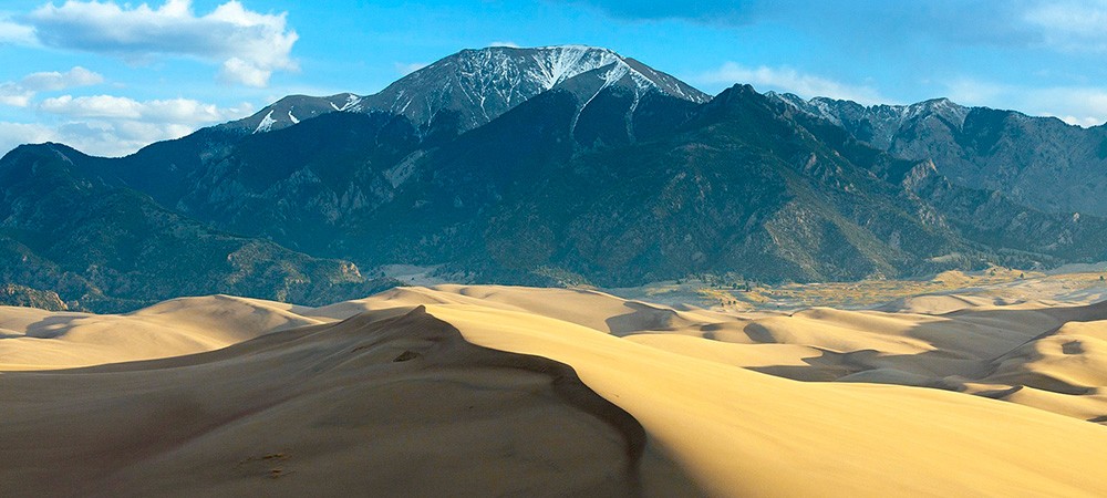 Construirán una montaña para que llueva en Dubai | Curiosidades