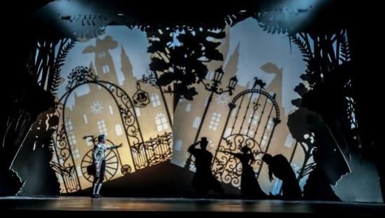 Vuelve "El hombre que perdió su sombra", una versión en la que coexisten las artes visuales, la música y el movimiento | Espectáculos