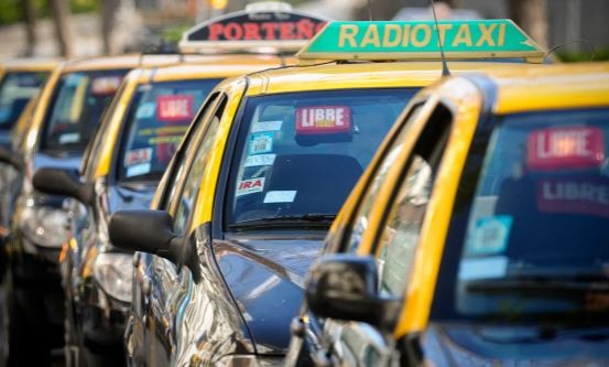 Más presión a los bolsillos: los taxis porteños aumentan un 50% desde este jueves | Economía