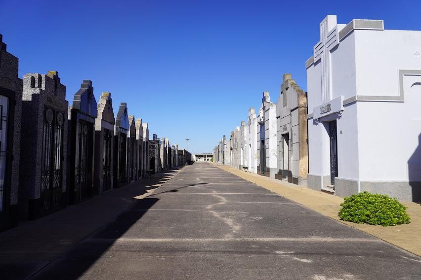 ¿Magia negra?: Una mujer le cortó los dedos a un cadáver y fue detenida | Actualidad