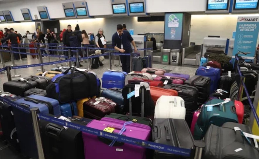 Comenzaron a normalizarse los vuelos en Aeroparque tras las asambleas de los gremios aeronáuticos | Actualidad