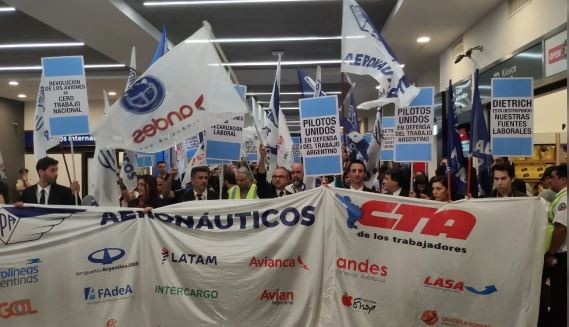 Por asambleas gremiales, Aerolíneas Argentinas reprograma vuelos internacionales y de cabotaje | Actualidad