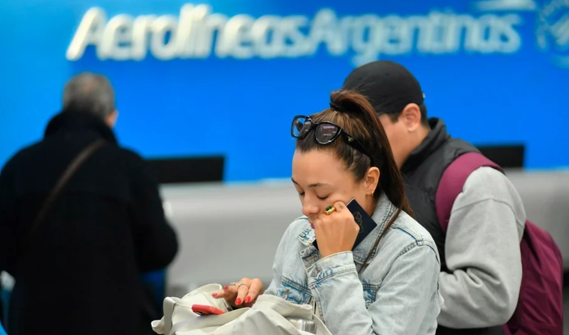 Finalizó el paro aeronáutico y vuelven a salir los vuelos de Aerolíneas Argentinas | Política