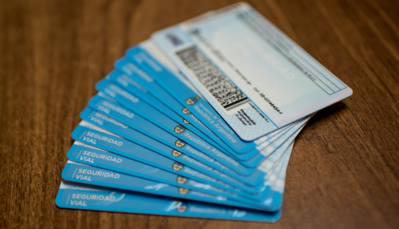 Por falta de insumos, prorrogaron los vencimientos de las licencias de conducir en Santa Fe | Actualidad
