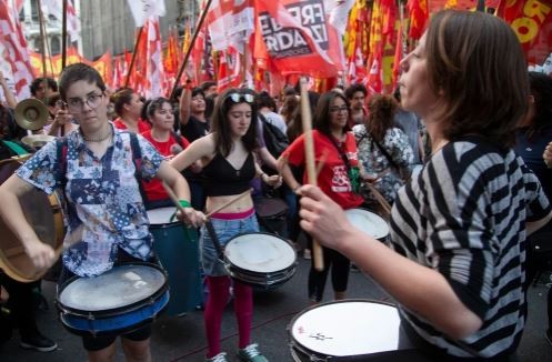 Organizaciones de jubilados, la CGT y movimientos sociales marcharán frente al Congreso | Actualidad