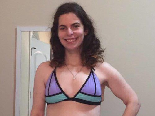 La chica que por su obesidad recién a los 21 años se animó a usar bikini | Curiosidades
