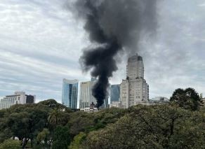 Incendio en un edificio de Retiro: hay humo negro en la zona | Actualidad