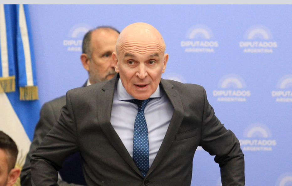 Espert defendió el déficit cero del Presupuesto 2025: "Para empezar a salir de ser una villa miseria" | Política