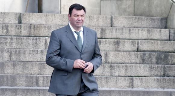 El juez Lijo ordenó el bloqueo digital de una acepción discriminatoria de la palabra "judío" en el diccionario de la RAE | Política