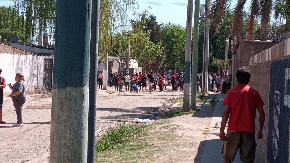 Córdoba: tiraron piedras en la casa de una joven acusada de hacerle bullying a su compañera con discapacidad | Actualidad