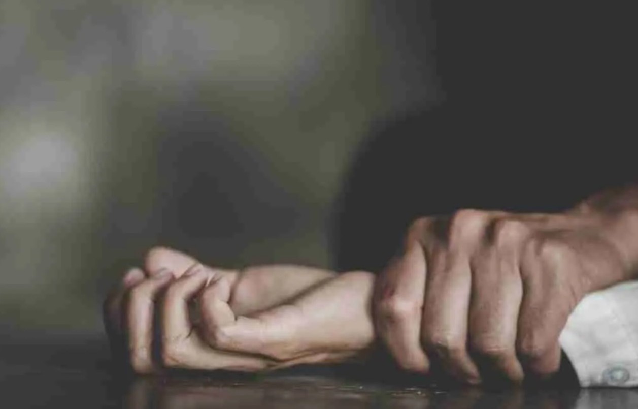 Condenaron a un hombre por drogar, abusar y filmar a una mujer | Actualidad