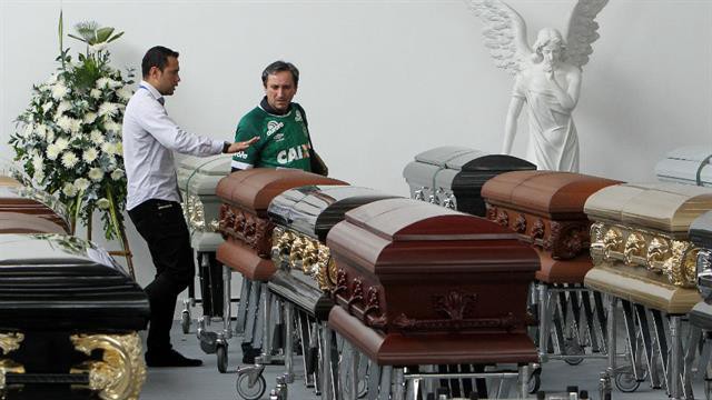 Sigue la conmoción en el Chapecoense: preparan un velorio masivo para las víctimas | Deportes