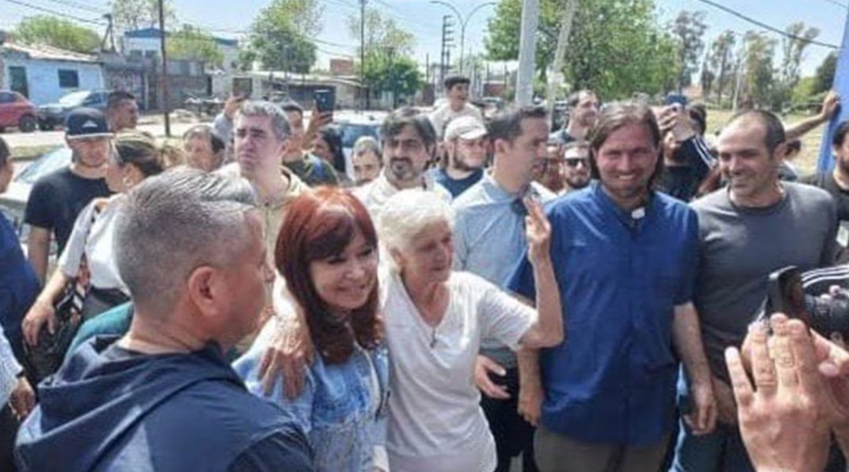 Cristina Kirchner recorrió La Matanza y le pidió a los vecinos que "sigan organizándose" | Política
