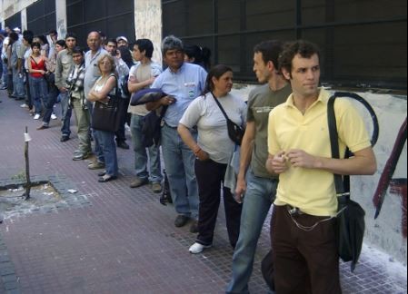 Alarmante: seis de cada diez jóvenes trabajadores en relación de dependencia no están registrados | Economía