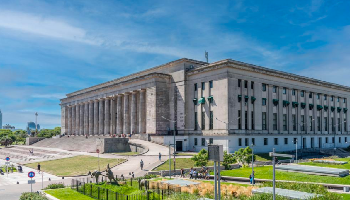 Tras la marcha y el veto de Milei, la UBA volvió a quedar en el top 10 de América Latina | Actualidad