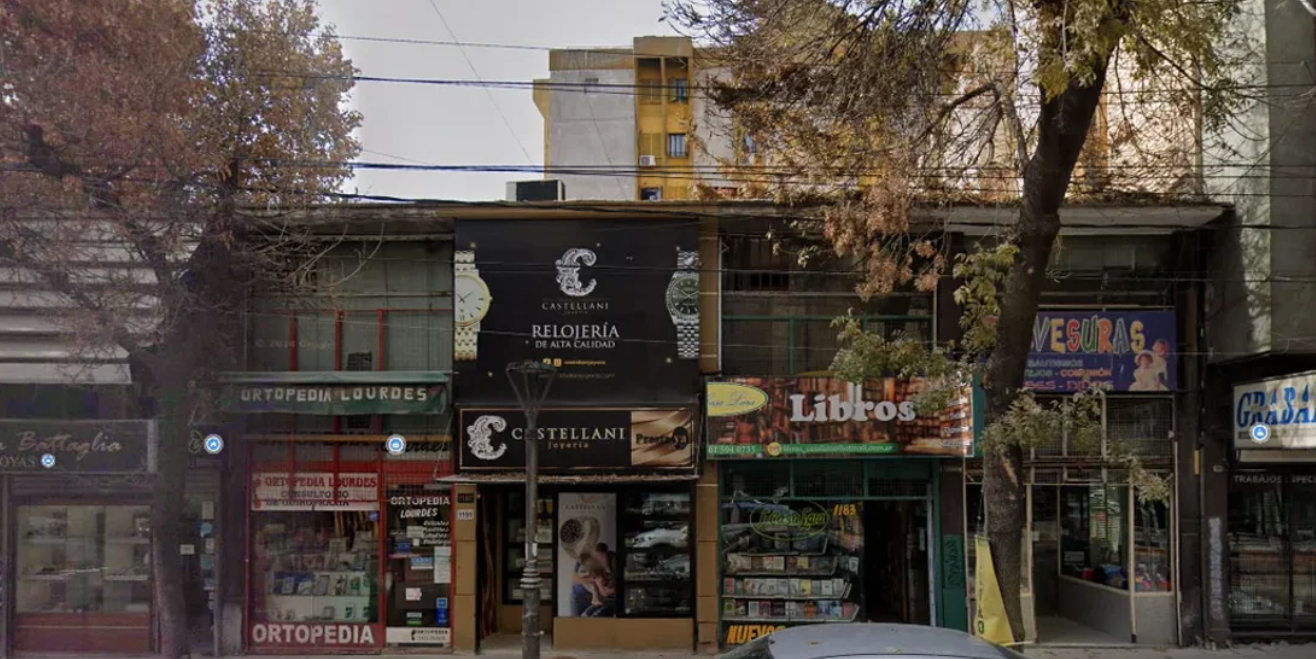 Detuvieron a dos ladrones tras intentar robar una joyería: llevaban chalecos antibalas | Actualidad