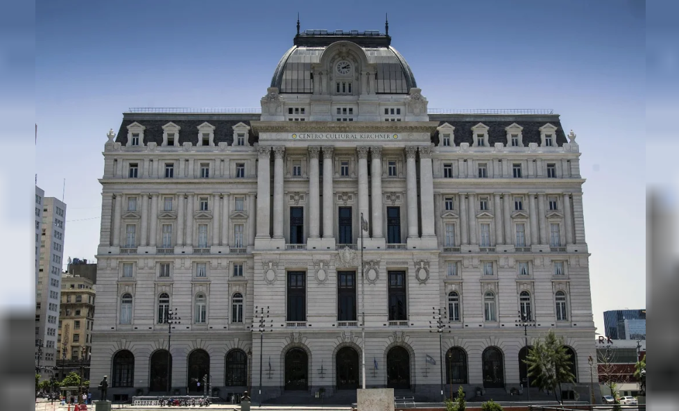 El Gobierno oficializó el cambio de nombre del Palacio Libertad | Política