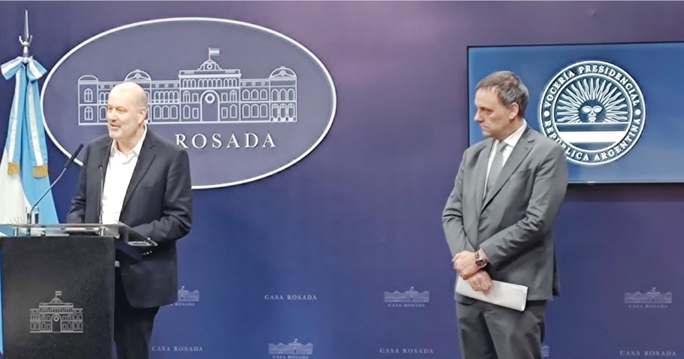 El Gobierno prohibió los cargos hereditarios en el Estado: "Nadie tiene sangre azul" | Política