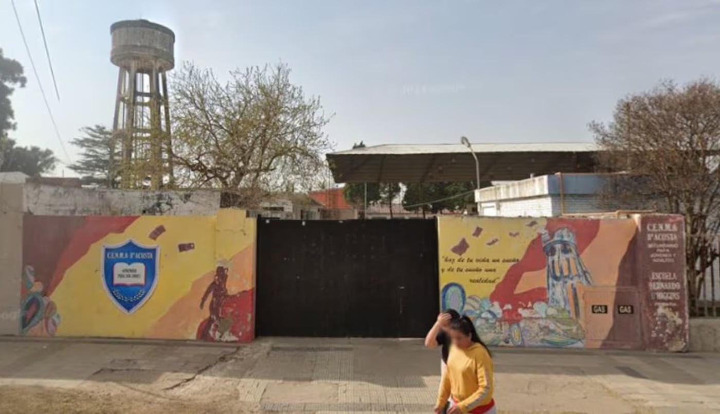 Un estudiante de 18 años golpeó brutalmente a su docente y fue detenido | Actualidad