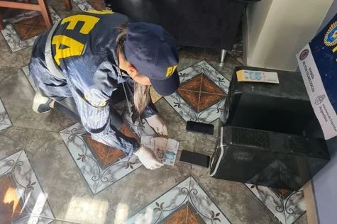 Cayó una banda que realizaba estafas millonarias a través de home banking | Actualidad