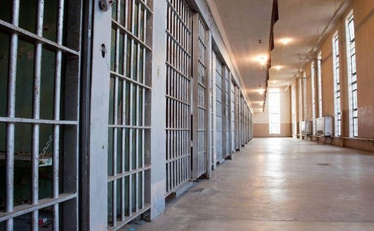 Córdoba: estaba en la cárcel, cambió de género, violó y embarazó a otra interna | Actualidad