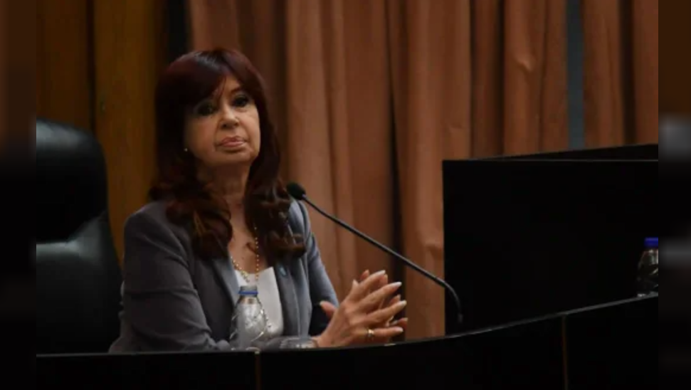 Citan a Cristina Kirchner a notificarse en persona sobre el veredicto de Casación en la causa Vialidad | Política