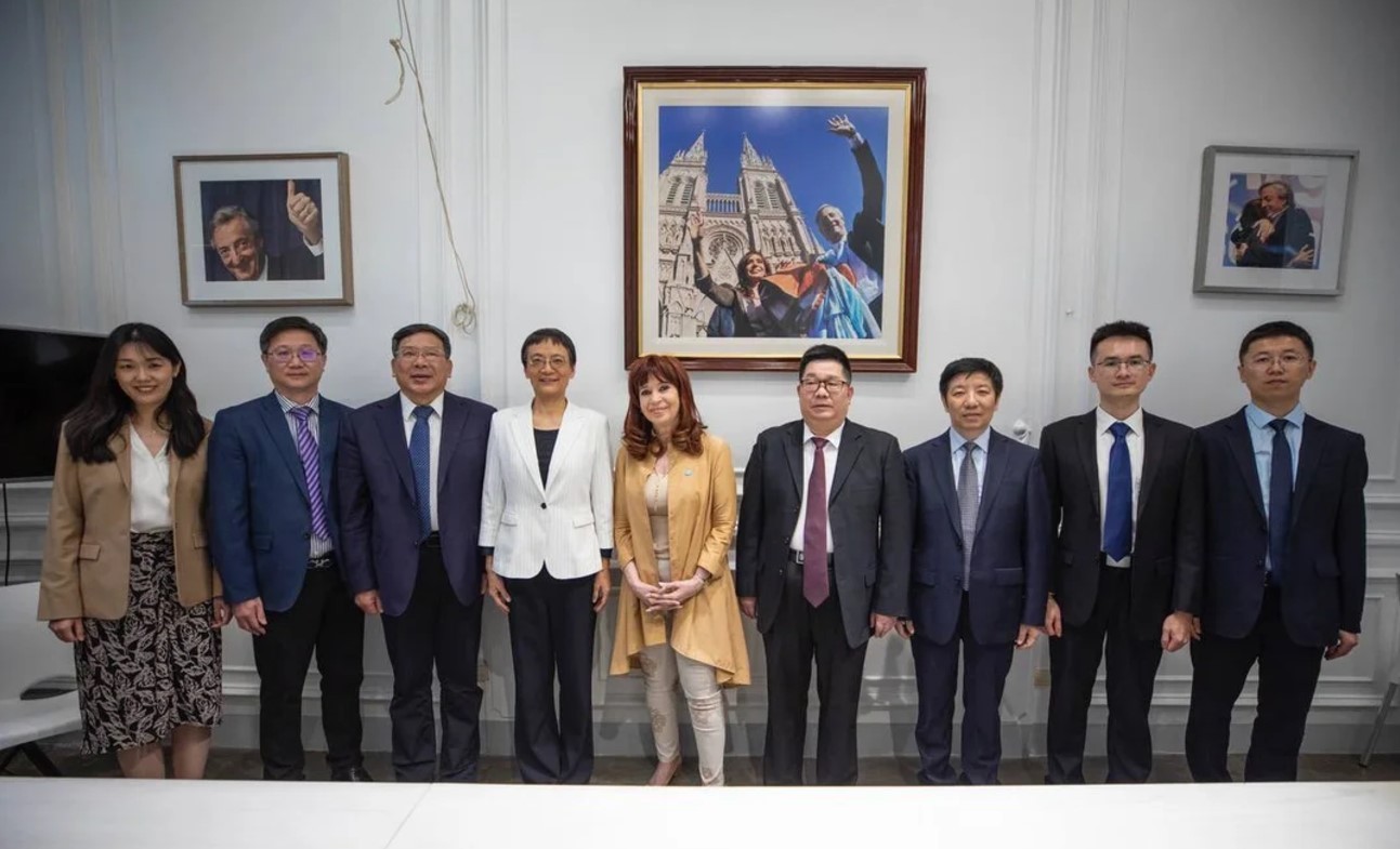 Cristina Kirchner recibió en el Instituto Patria a una delegación de funcionarios de China | Política