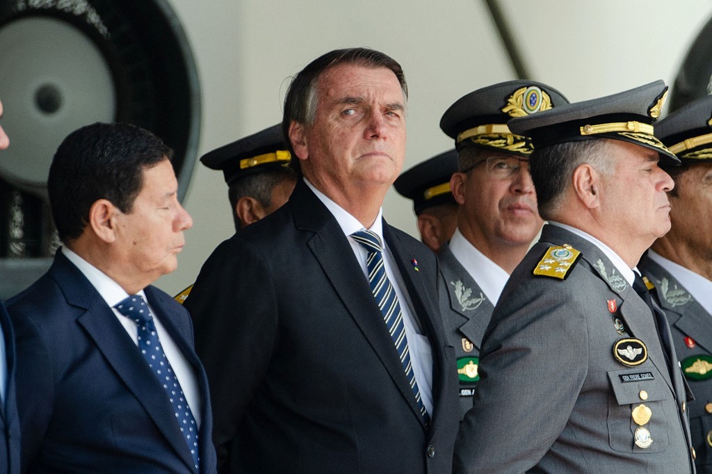 Tras su investigación, la policía brasileña pide que se impute a Bolsonaro por tentativa de golpe de Estado | Internacionales