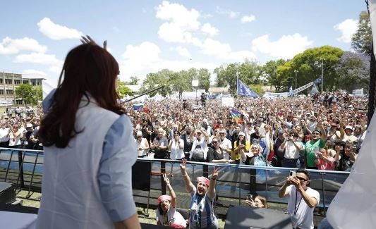 Cristina Fernández criticó el aumento de las prepagas | Política