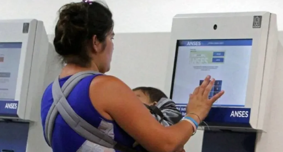 Asignaciones familiares: confirman el aumento del 2,69% para diciembre | Economía