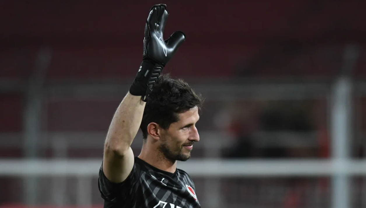 El duro descargo del arquero de Independiente por la discriminación que sufre su hijo en la escuela | Deportes