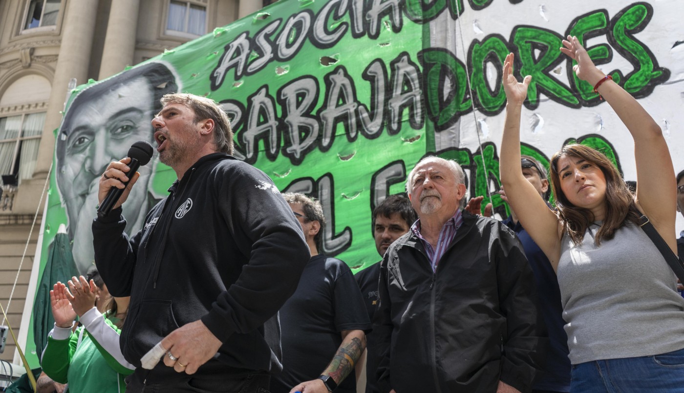 ATE se pliega al paro de las dos CTA del jueves: "Este año ha sido terrible para los estatales" | Política