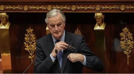 Destituyeron al primer ministro francés Barnier durante una moción de censura | Internacionales
