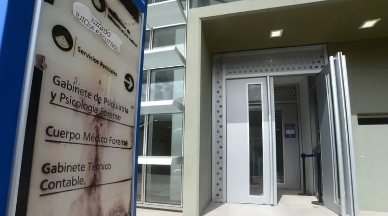 Neuquén: murió mientras se cambiaba para empezar a trabajar | Actualidad