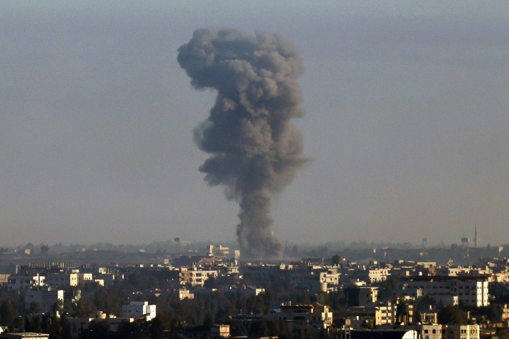 Tras la caída del régimen de Al-Assad, Israel atacó Siria para que armas "no caigan en manos extremistas" | Internacionales