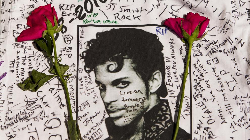 Familiar dijo que Prince llevaba 154 horas sin dormir antes de morir | Espectáculos