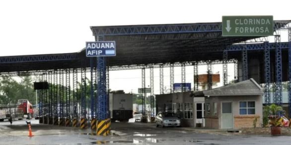 Usaron la identidad de su hijo para sacar a un niño del país: “Podría ser solo la punta del iceberg” | Actualidad