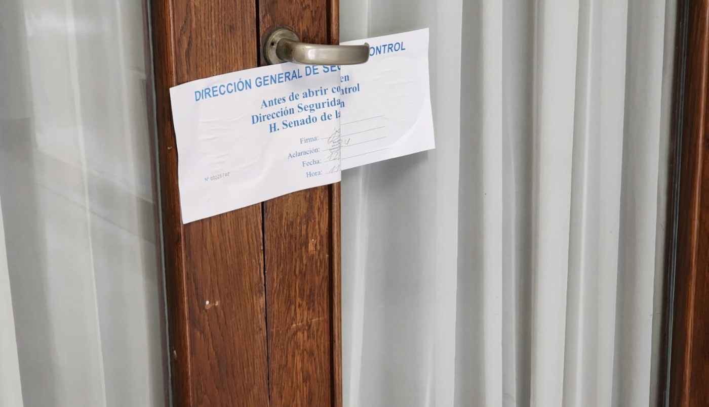 Senado: clausuraron el despacho de Kueider | Política